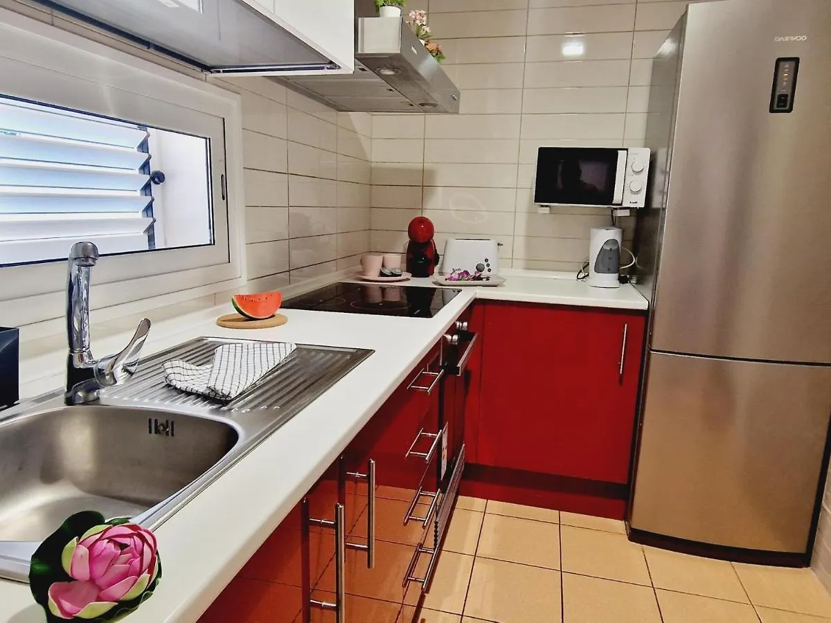 Precious 3 Bedroom, Oasis De Fanabe Wifi Free Costa Adeje  Сasa de vacaciones